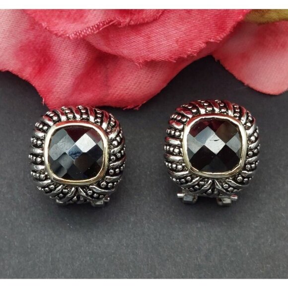 CHAPS Textured Silver Tone & Faceted Black Glass Stone Pierced Stud Earrings - Picture 1 of 8